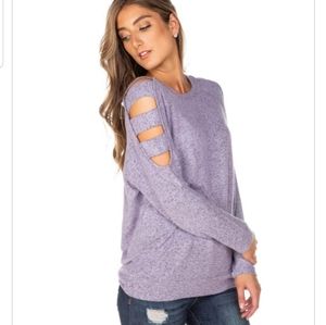 Supersoft top with ladder detail on sleeves